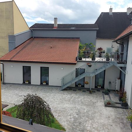 Penzion a bistro U Šelongů - Gentleman Jindřichŭv Hradec Camera foto