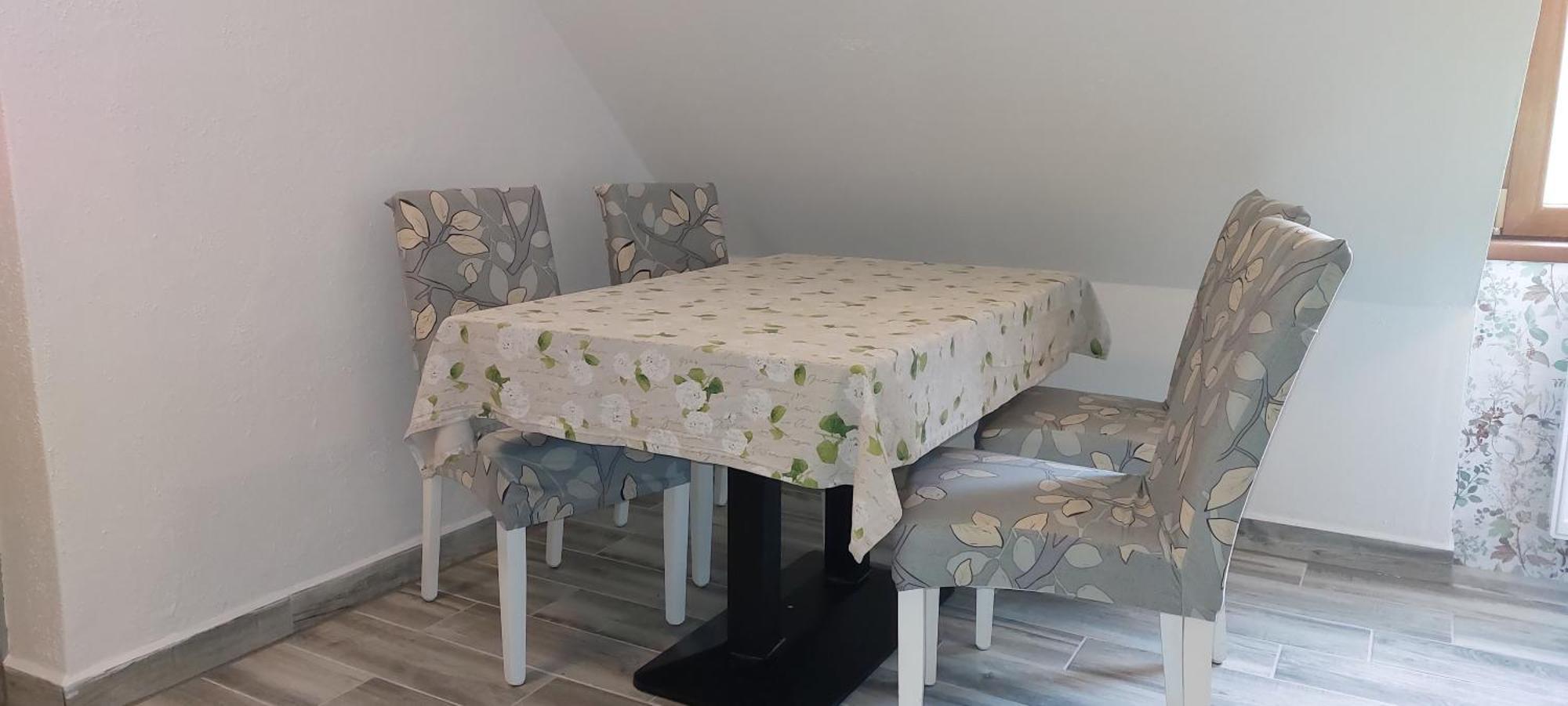 Penzion a bistro U Šelongů - Gentleman Jindřichŭv Hradec Esterno foto