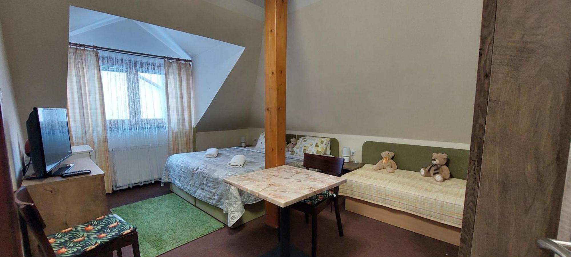Penzion a bistro U Šelongů - Gentleman Jindřichŭv Hradec Esterno foto