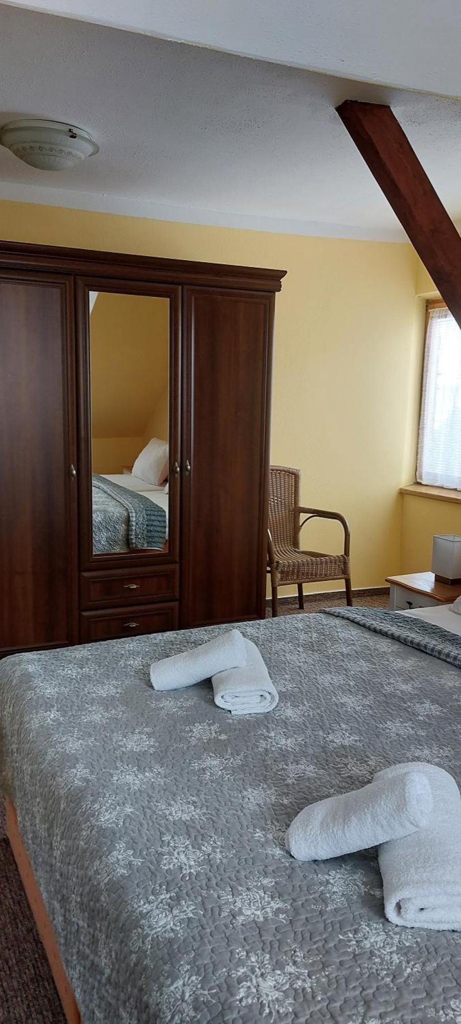 Penzion a bistro U Šelongů - Gentleman Jindřichŭv Hradec Camera foto